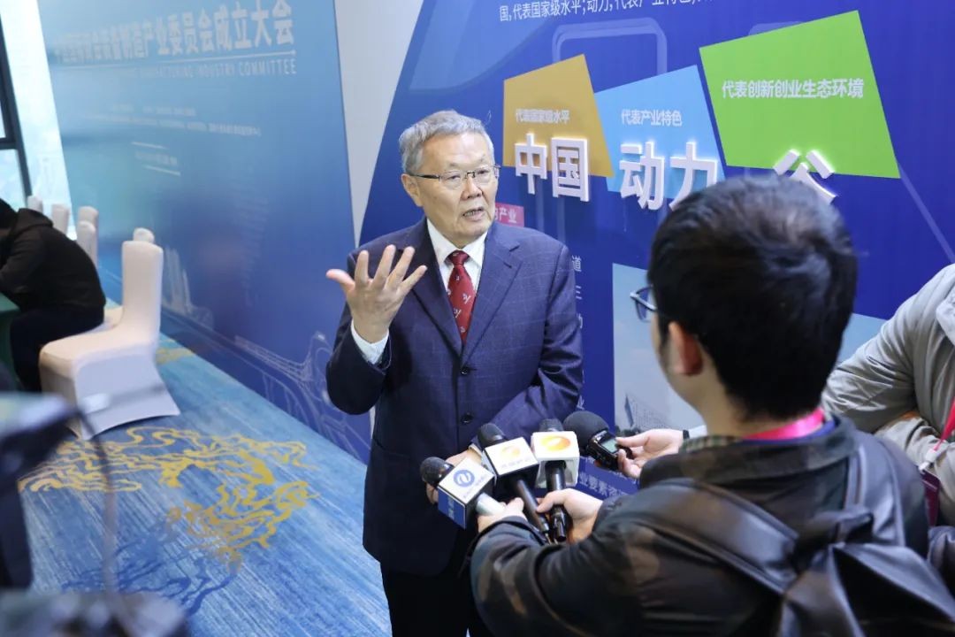 ���廪���ߡ�˫ѭ�����辶 ��������ҵ���¸ߵ�