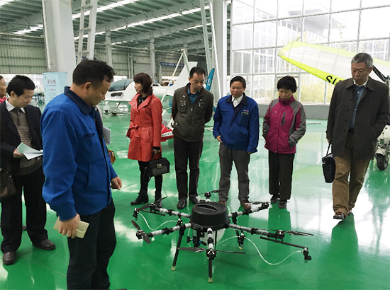 �ǹ��ɶԹ����Ƽ��縺��ʡ�Ƽ�Ч��ת����Ŀͨ������