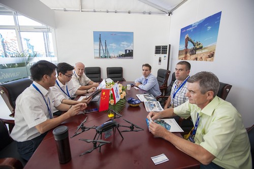 �ǹ��ɶԹ������ܿ�˧����Ϻ��һ����ͼ�������ٱ���BICESչ