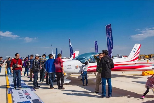 ι�������º����ߴ���������ǹ��ɶԹ����ɻ��������ݱ����