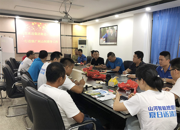 ���������͵��ͻ�������Ϊ�ǹ��ɶԹ��������ۺ�����˶���CAII