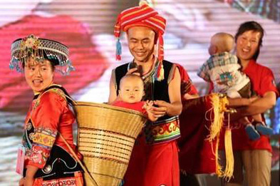 ��������СС��¨�����ǹ��ɶԹ������黳