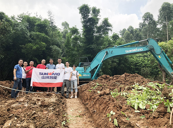 ���������͵��ͻ�������Ϊ�ǹ��ɶԹ��������ۺ�����˶���CAII