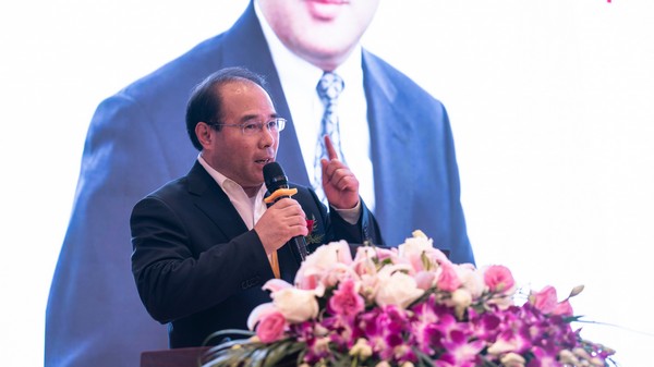 ����ǩ��2.6��Ԫ���ǹ��ɶԹ������������Ʒ�����Ϻ�����չ