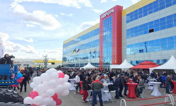 ʮ��Я�����ǹ��ɶԹ�������Ī˹�Ʊ���CTTչ��Ʒ�ƽ��Բ������