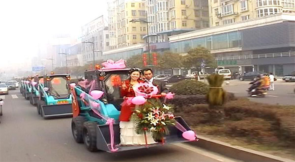 ˭˵��е���Ắ�������赸�Ļ������ž����������ģ�