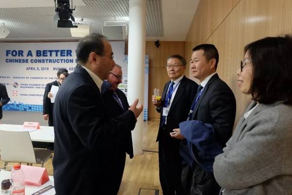 ���������ȡ�չʾ�ǹ��ɶԹ����ھ��ŷ����������