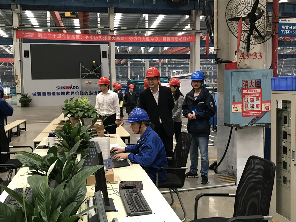 ��ɳ���ܹ��ᵳ������ܺ���һ��ݰ���ǹ��ɶԹ������ܿ������