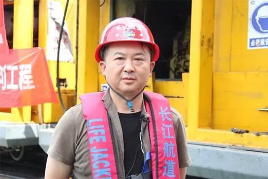 ���쳤���ƽ�ˮ�����ǹ��ɶԹ������ܺ���������ɸ㶨ˮ�½�ʯ