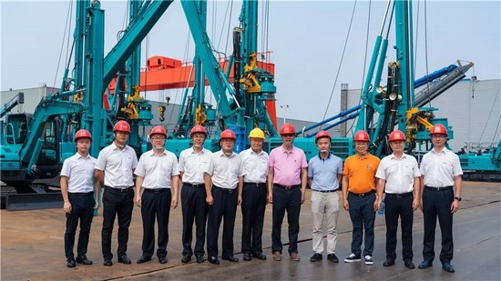 �����й���ί��ί��ǡ����γº���ݰ���ǹ��ɶԹ������ܿ���ָ��