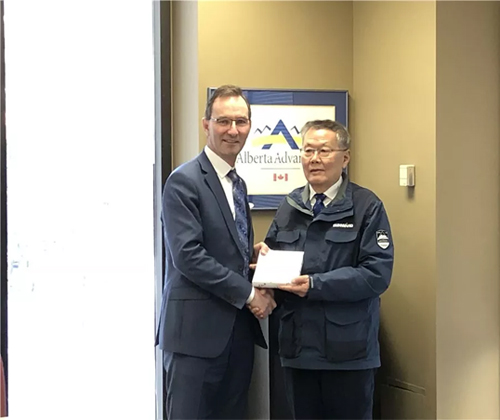 �ǹ��ɶԹ���������AVMAX���ں�֮��