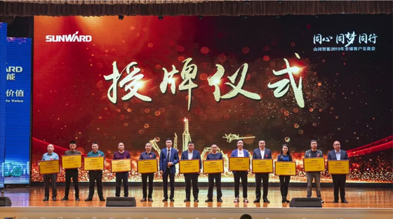 ǧ�˿ͻ���������10.5�ڶ������ǹ��ɶԹ������ܶ�ʮ�������±���