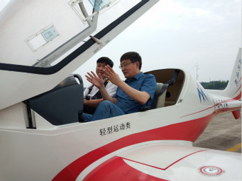 ���ױ�����Ͷ���Ŷ��³���ڻ����ſ����ǹ��ɶԹ����Ƽ�