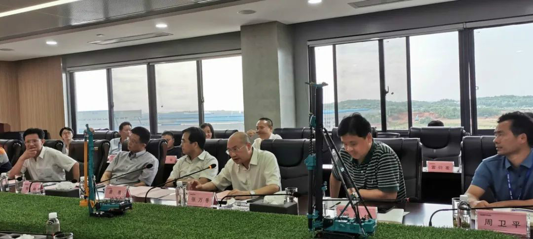 ʡ���̻�е��ҵ�����칤ҵ�����ε��ѽӻ����ǹ��ɶԹ������ܾ���