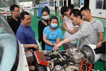 �ǹ��ɶԹ������յ�ʮ����147��SA60L������ѵ��Բ����ҵ