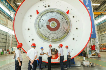 ���ݹ��ص���ͬ������Աһ�е��ǹ��ɶԹ������ܿ�չ����Խ�