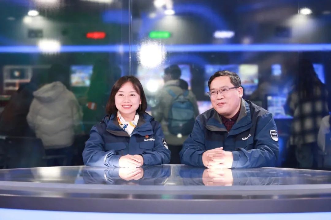 �ǹ��ɶԹ�������ͨѶԱ��ѵ�ں��Ϲ�����ýѧԺ����