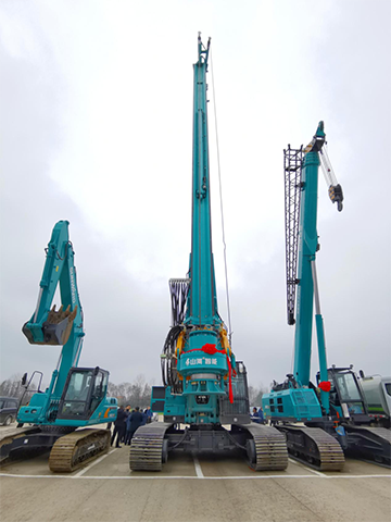 �ǹ��ɶԹ������������������700����Ŀ��һ��