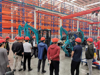 ���������족�򿨵� �����ǹ��ɶԹ������ܹ�ҵ��