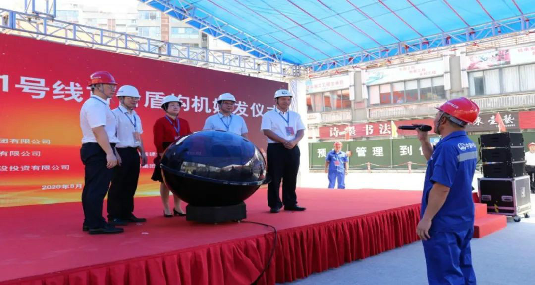 ռ�ô����һ֦�������ǹ��ɶԹ����ܹ����ɶ�ݸ����һ������̨ʼ���ܹ���