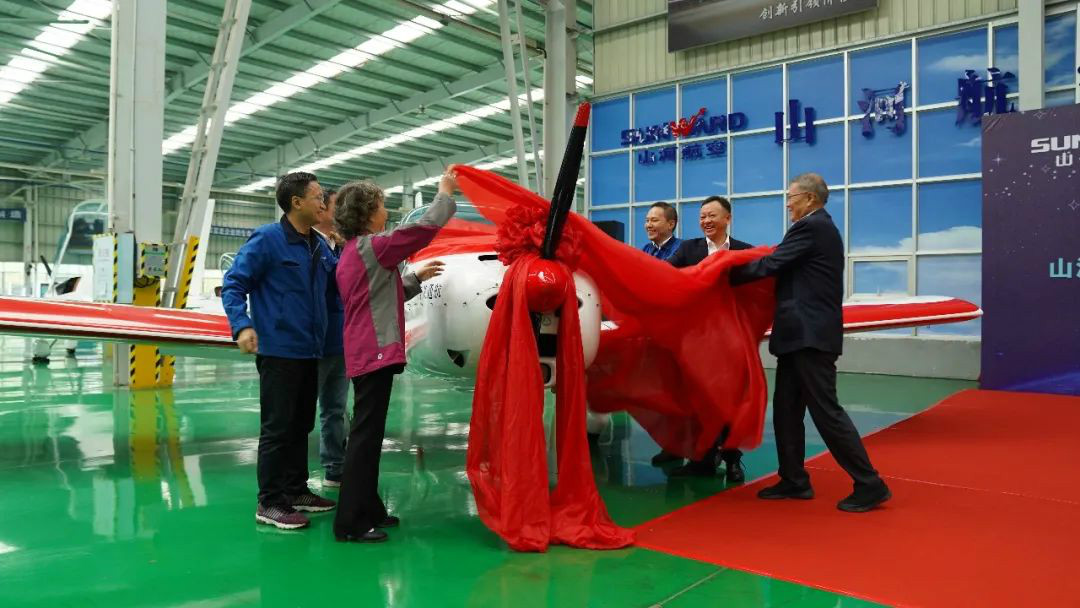 ��������������д�ǹ��ɶԹ������չ�ҵ��ƪ�� �����ǹ��ɶԹ����Ƽ���99��100��SA60L(������)�ɻ���ʽ����