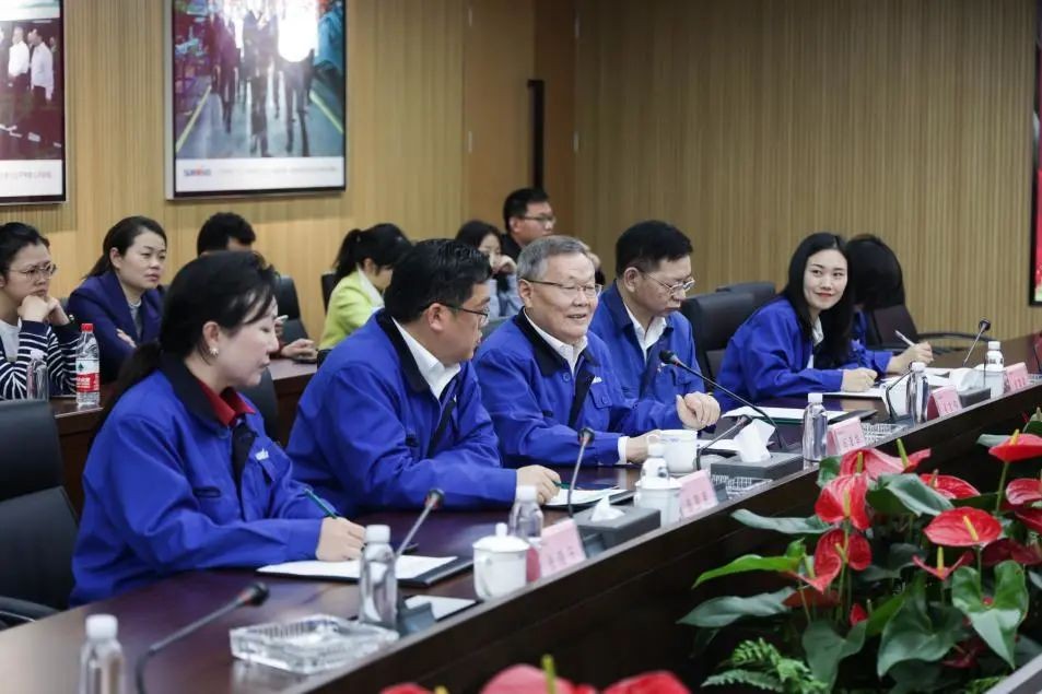 �������ɺ���ʡί�����๤ί�Ŷ�һ�п����ǹ��ɶԹ�������