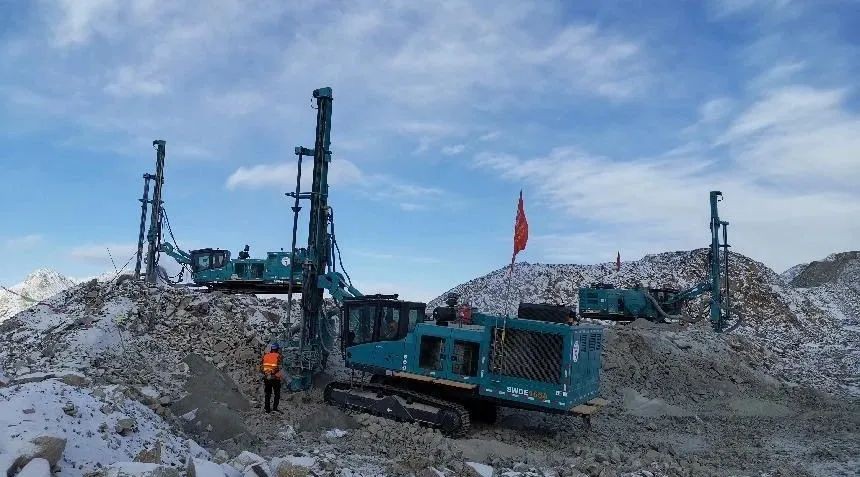 �ǹ��ɶԹ�������SWDE165A������������֮��