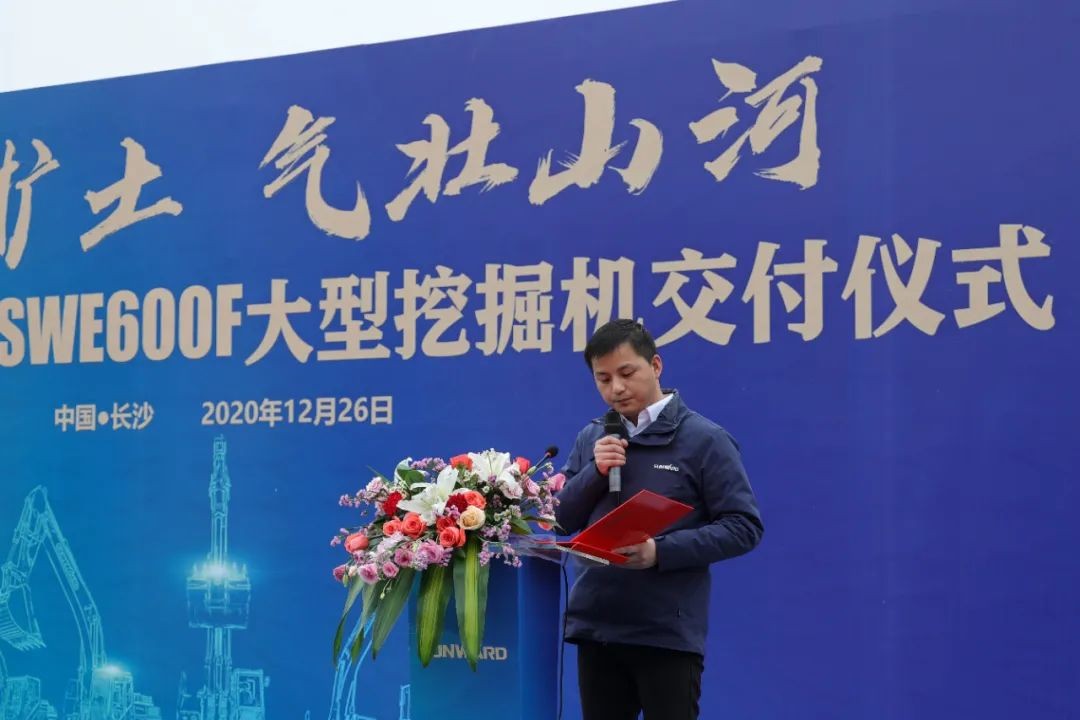 ������������׳�ǹ��ɶԹ��� | 600F���ڽ�����ʽʢ�����