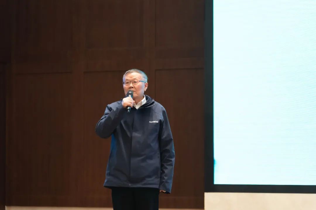 ͬ�Ŀ������ڷ���Я��ͬ�ĳ���̨����2021�ǹ��ɶԹ��������ھ�����������Բ���ٿ�