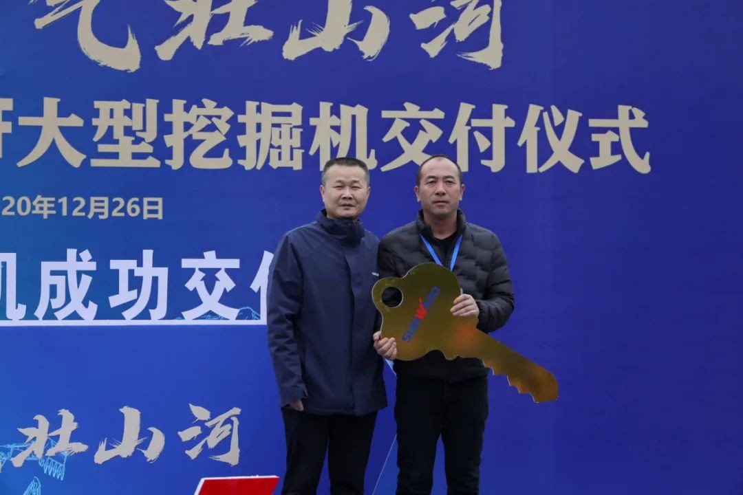 ������������׳�ǹ��ɶԹ��� | 600F���ڽ�����ʽʢ�����