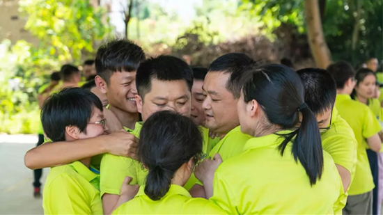 �������� ǿִ�� ��߶ȡ�2019�ǹ��ɶԹ��������ھ��Ӫ����˾��չѵ��Ӫ˳�쿪չ