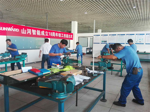 ȺӢ�ۻ�̽������ �������﹤������