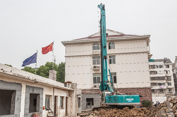 �������£�����ʮһ������̾�ǹ��ɶԹ�����Ʒ�;�����