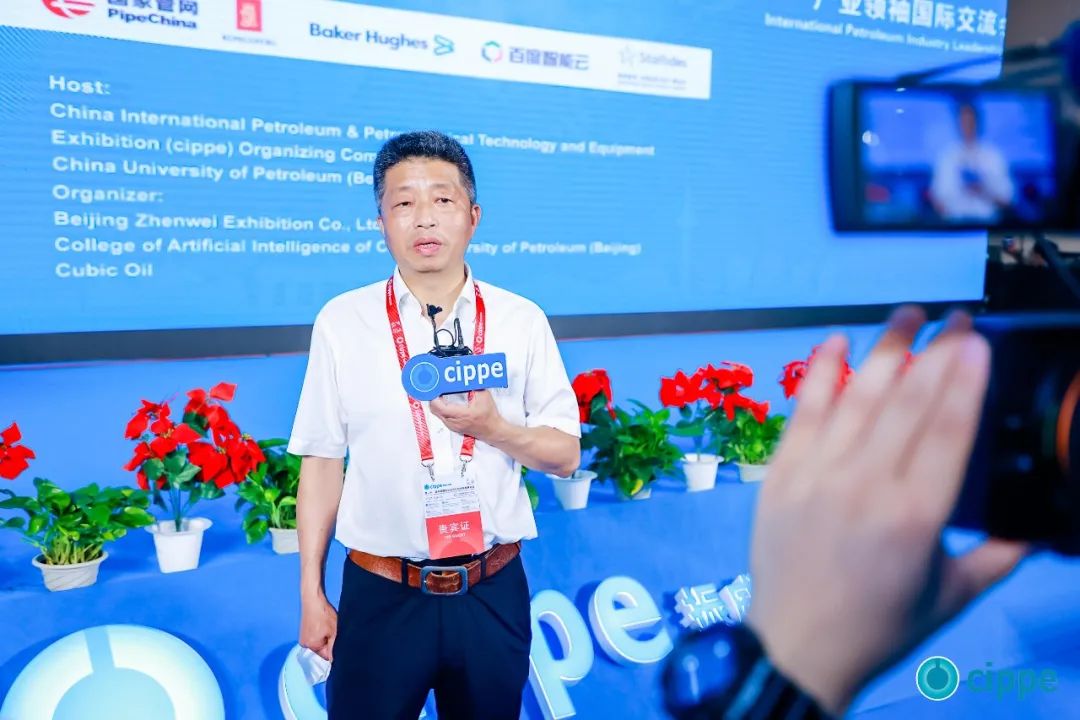 �ǹ��ɶԹ����������౱������ʯ��չ