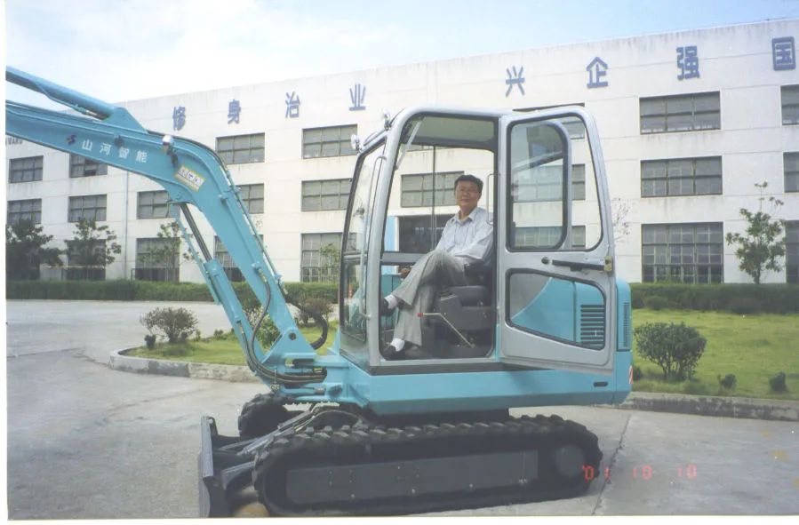 ���廪��֧�ֵ�������������ҵ�ҡ������ƺ�