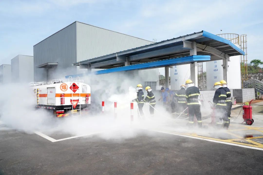 ʵս�����¾�������2021�곤ɳ�й�ó��ҵΣ�ջ�ѧƷ�ۺ�Ӧ���������ǹ��ɶԹ������ܾ���