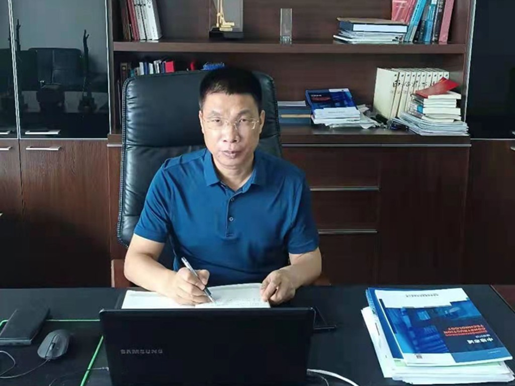 缘起糖果派对官网 | 斗争三十载!他以“糖果派对官网”铸糖果派对官网