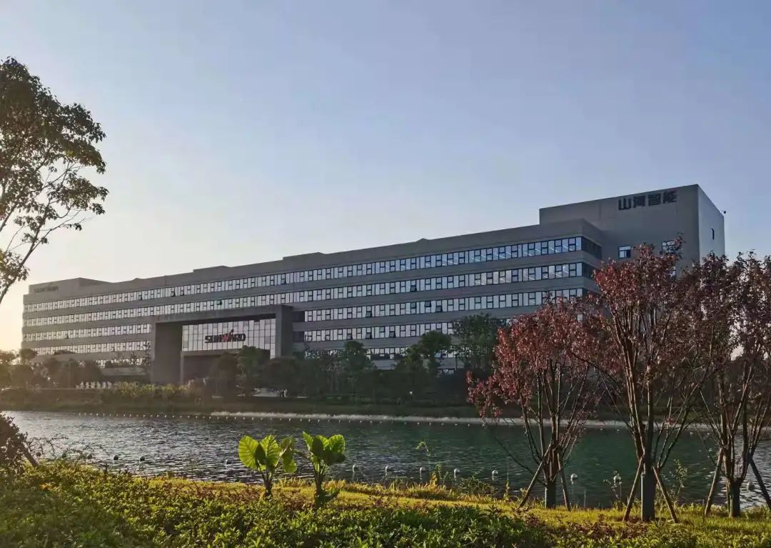 �ǹ��ɶԹ�����������2021����걨��������ӪҵӪ���Ƚ��������з��������Ż�