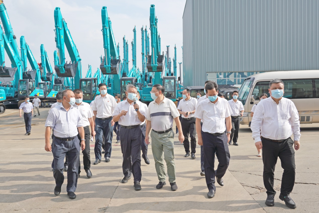 ����ʡί��ί��ʡί���鳤�Ž���һ�е����ǹ��ɶԹ�������