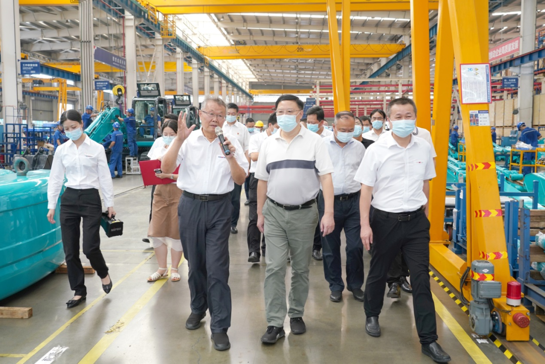 ����ʡί��ί��ʡί���鳤�Ž���һ�е����ǹ��ɶԹ�������