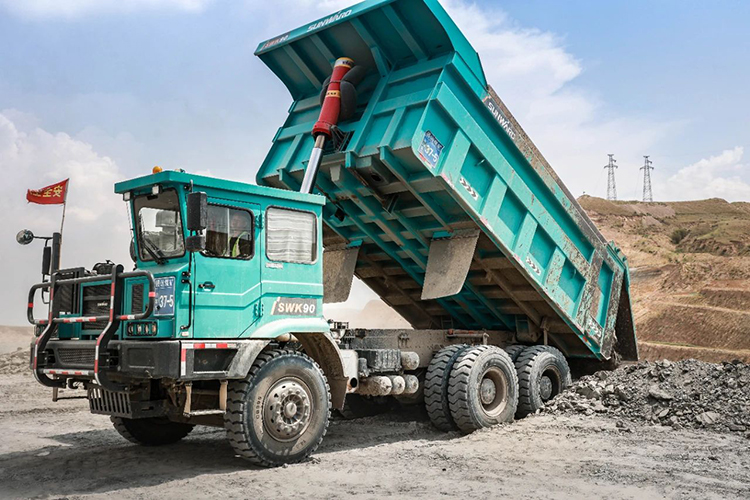 ͼ�� | ��ս��ɽ���ǹ��ɶԹ���������ɫ��ɽ����װ�����Ͻ����Ƽ�