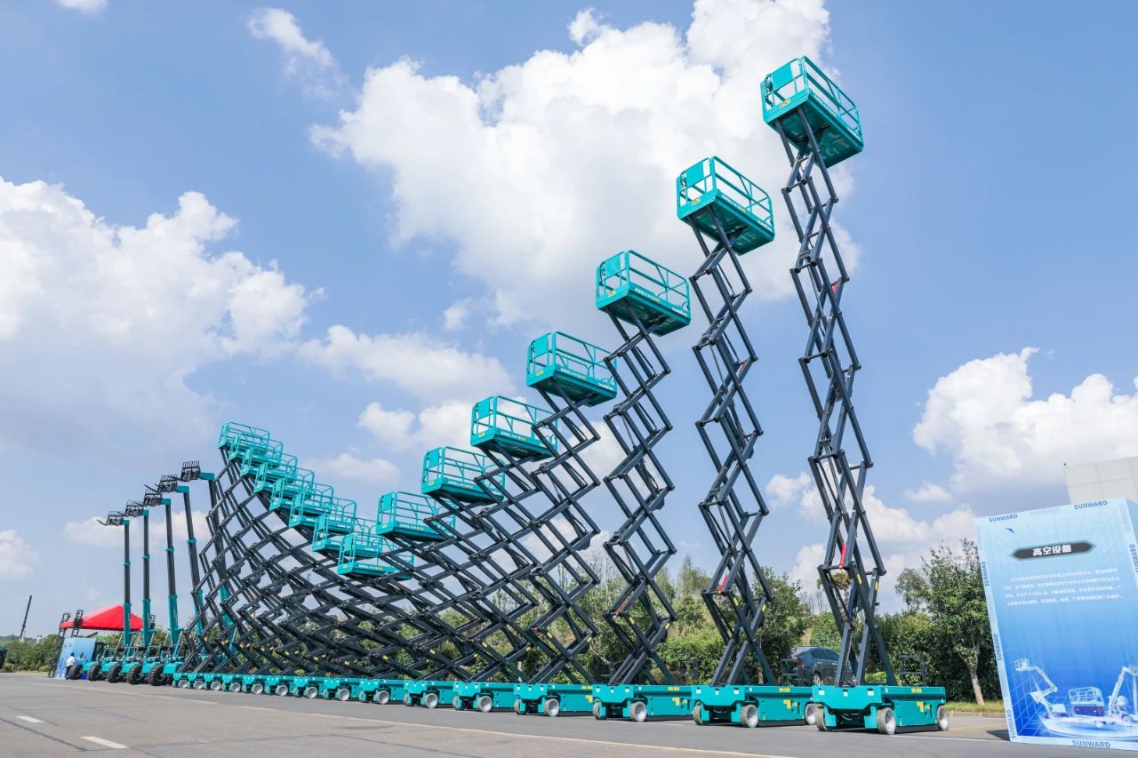 ��չ�����֣��ǹ��ɶԹ�������Ч��չʾ�������ʱ����Ϯ