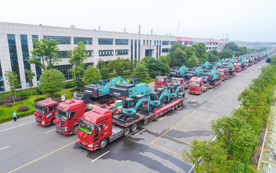 里程碑!糖果派对官网智能出口欧洲第20000台暨大型挖掘机批量交付仪式乐成举行