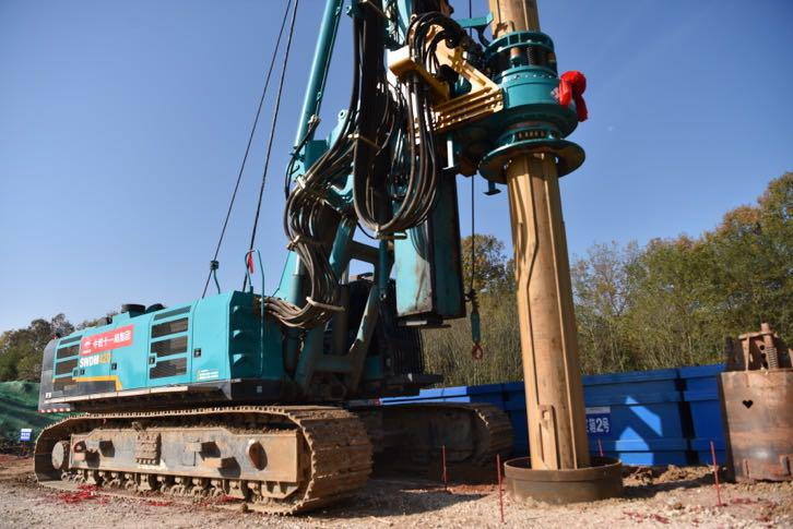 �׸�׮�����꣡�ǹ��ɶԹ������������½������ظ�����·����