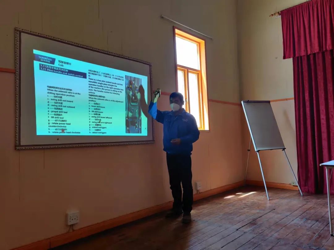 ���鵱�������з��ޡ����ǹ��ɶԹ�����������װ���Ŷ���������ʵ