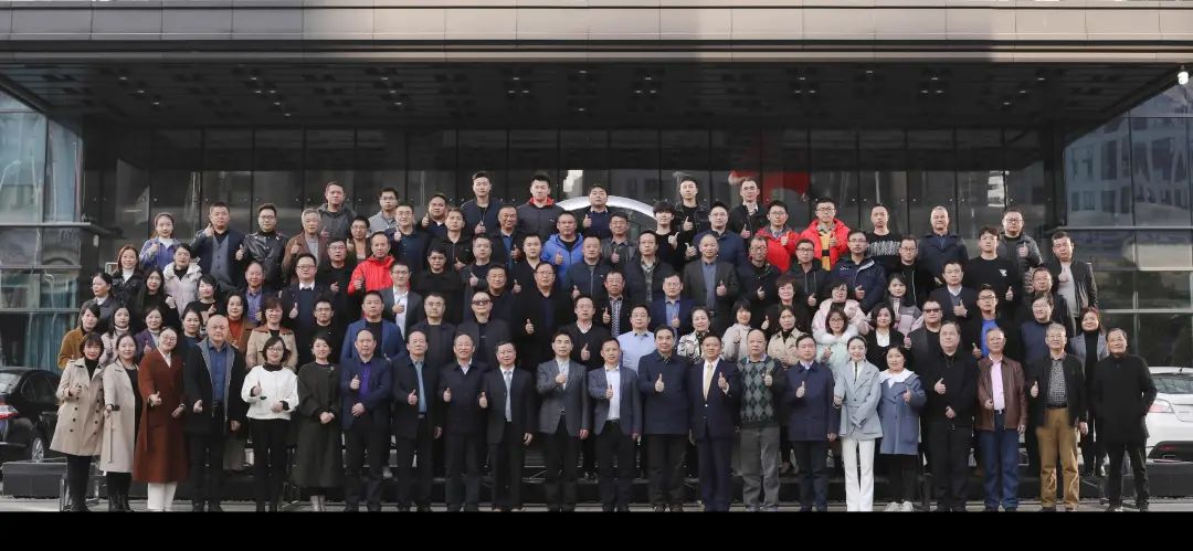 ��ɫ����������̨�ף��ǹ��ɶԹ���������ѡ����ʡ�����о����ۺ�ʹ��Э�����µ�λ