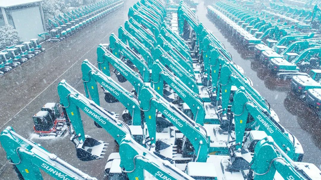 ��ѩ����������������ѩ���ǹ��ɶԹ�����