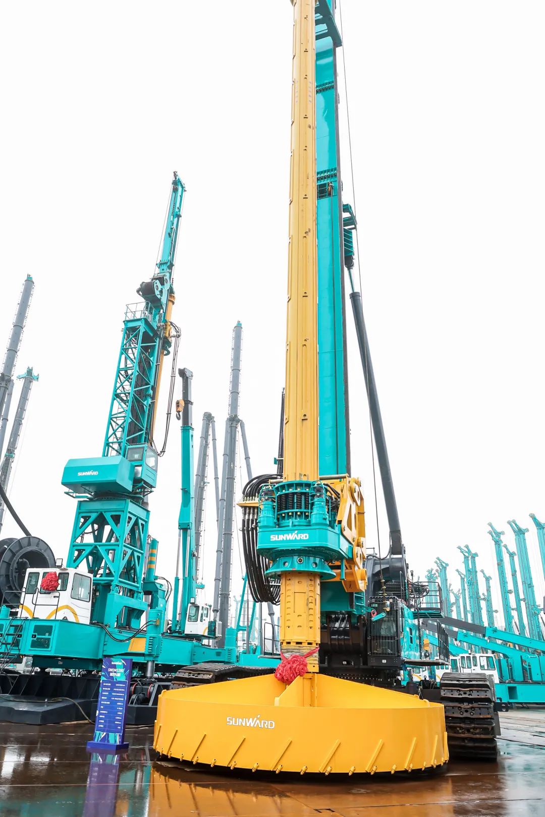 ¶à¿î²úÆ·Îʶ¦ÌìÏÂÖ®×ÌǹûÅɶԹÙÍøÖÇÄܵØÏ¹¤³Ì×°±¸È«ÇòÐû²¼»áÀֳɾÙÐÐ