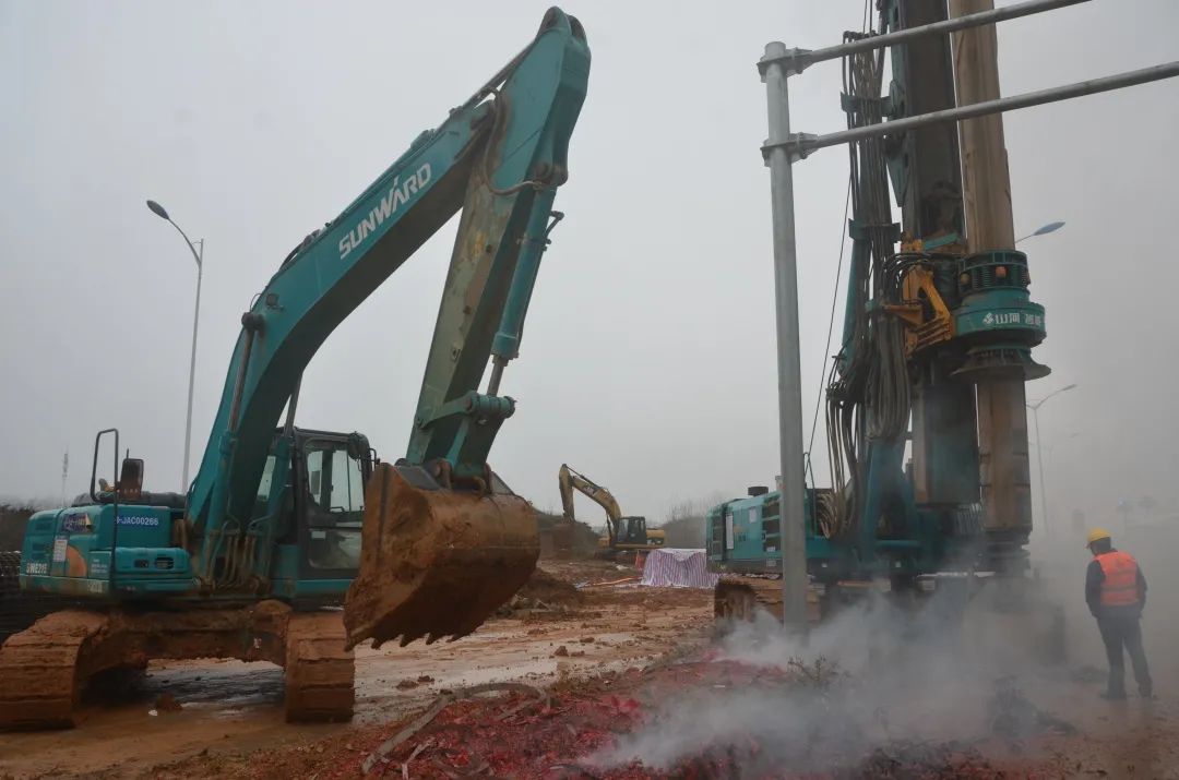 í�㡰���������͸ɣ��ǹ��ɶԹ����������𸴹������ȳ�