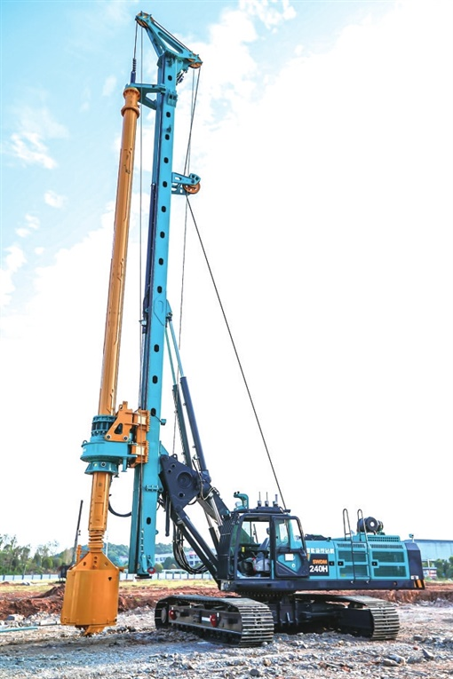 ºþÄÏÈÕ±¨£ºÌǹûÅɶԹÙÍøÖÇÄÜÖÂÁ¦½â¾öµØÏ¹¤³ÌÊ©¹¤¡°ÒÉÄÑÔÓÖ¢¡± ³ÉΪµØÏ¹¤³Ì×°±¸Áì¾üÕß